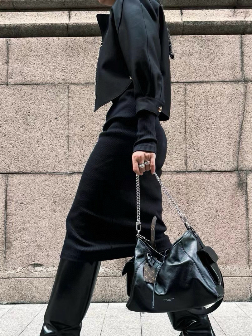 {"ARInfo":{"IsUseAR":false},"Version":"1.0.0","MakeupInfo":{"IsUseMakeup":false},"FaceliftInfo":{"IsChangeEyeLift":false,"IsChangeFacelift":false,"IsChangePostureLift":false,"IsChangeNose":false,"IsChangeFaceChin":false,"IsChangeMouth":false,"IsChangeThinFace":false},"BeautyInfo":{"SwitchMedicatedAcne":false,"IsAIBeauty":false,"IsBrightEyes":false,"IsSharpen":false,"IsOldBeauty":false,"IsReduceBlackEyes":false},"HandlerInfo":{"AppName":2},"FilterInfo":{"IsUseFilter":false}}